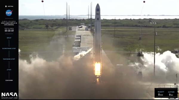 美国Astra火箭发射失败：空中转体匪夷所思！4颗NASA卫星灰飞烟灭